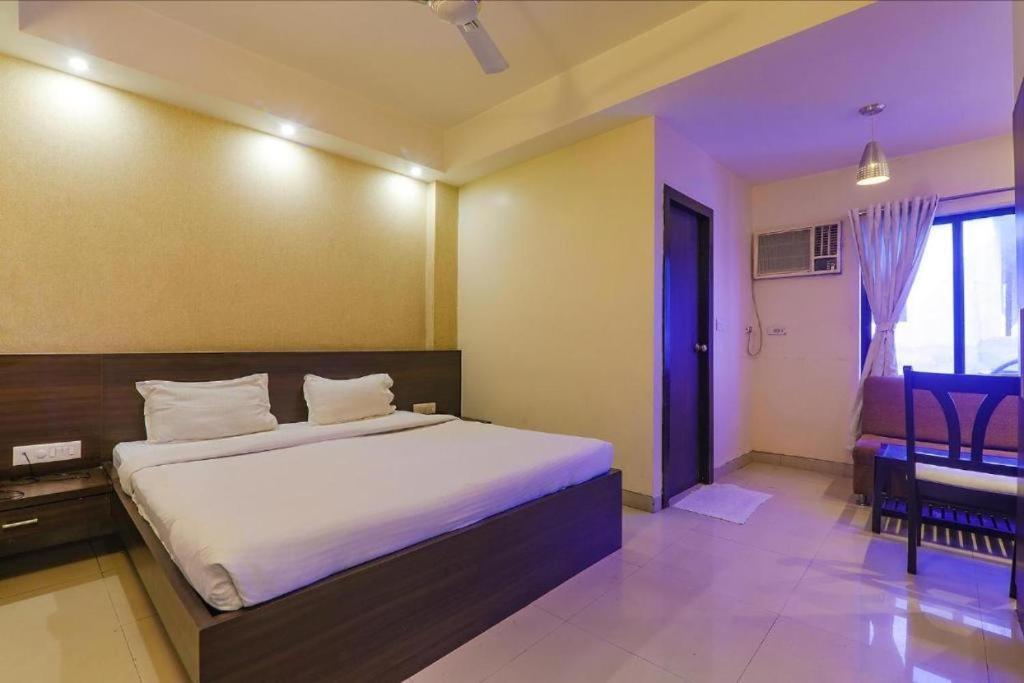 Shelter Hotel Лакхнау Екстер'єр фото